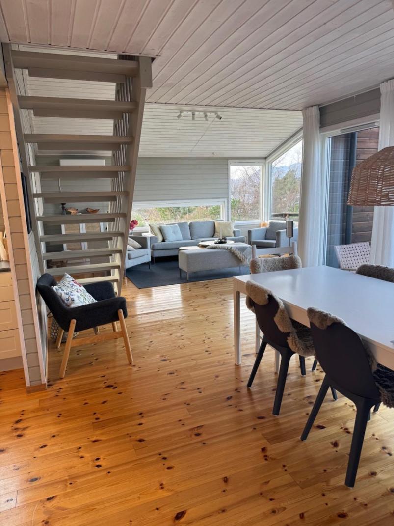 Villa Charming House Located By The Fjord With The Pultpitrock Within Short Distance Jørpeland Exterior foto